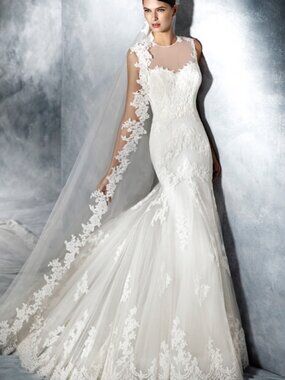White One by Pronovias Wedding Dress Jacobe
